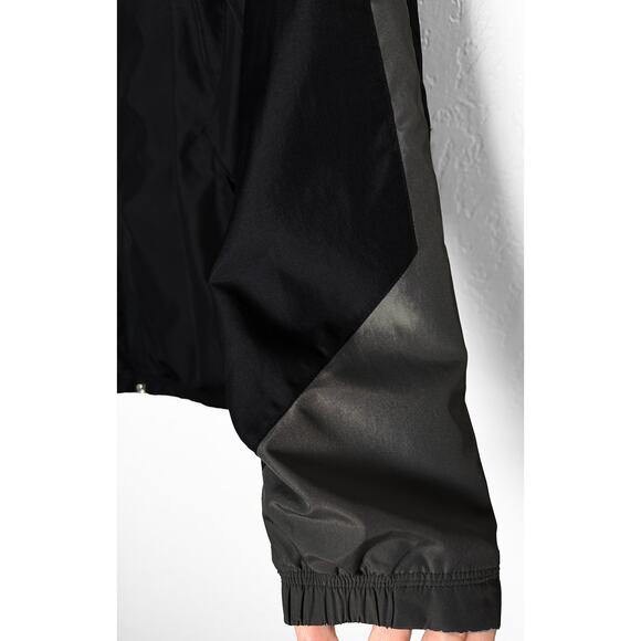 Under Armour Men's All Season Lightweight Mesh Lined Jacket Front Zip Black Gray - Picture 6 of 12